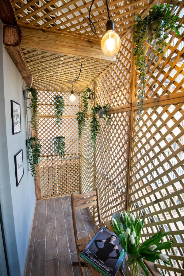 Contemporaneamente 147 - Modern & Comfort Rooms Bari Exterior foto